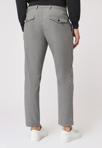 ROY ROBSON Regular Pleat-Front Pants in Grey
