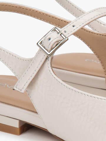 Estro Ballet Flats with Strap '501-02' in Beige