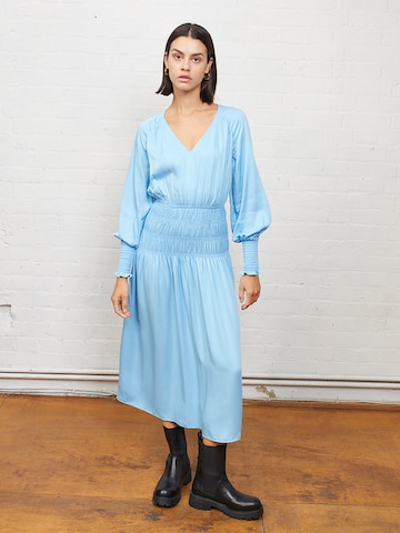 Robe 'Etta' Aligne en bleu : devant