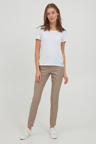 Oxmo Slimfit Lederimitathose 'PAULINE' in Beige