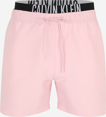 Calvin Klein Swimwear - Bermudas en rosa: frente