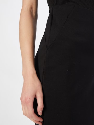 Fransa Skirt 'Zastretch' in Black