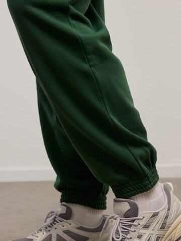 regular Pantaloni di CITA MAASS in verde