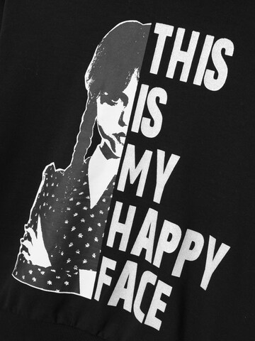 NAME IT Sweatshirt 'NKFJXemi Wednesday' i svart