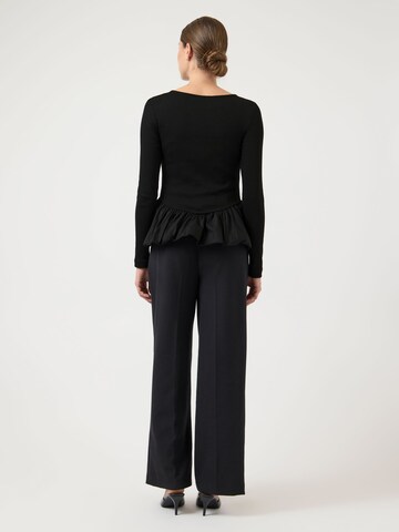 YAS Shirt 'YASFera' in Black