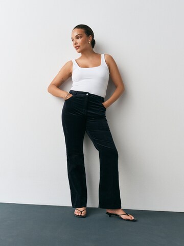 Next - Bootcut Pantalón en azul