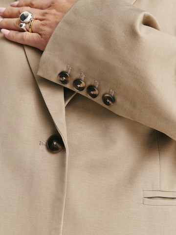 WÔNE STUDIOS Blazer in Beige