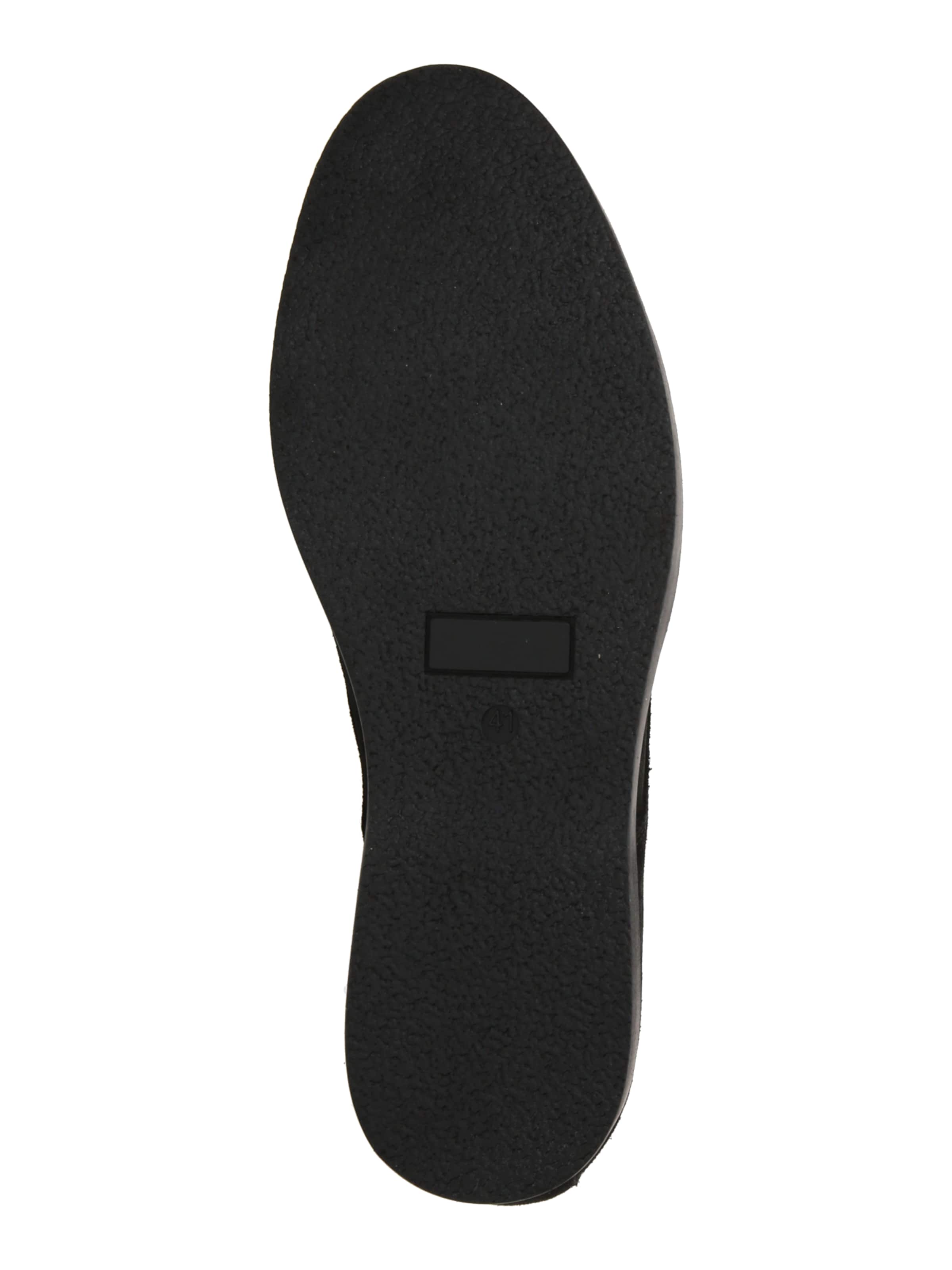 ABOUT YOU Lace-Up Shoes 'Finn' in Black