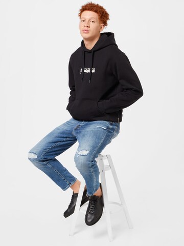 NAPAPIJRI Sweatshirt in Schwarz