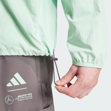Veste de sport 'Mercedes - AMG Petronas Formula One Team' ADIDAS PERFORMANCE en vert