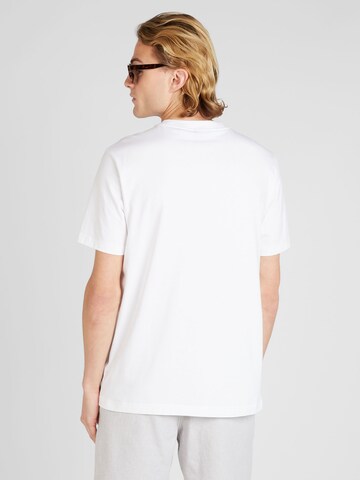 T-Shirt BOSS en blanc