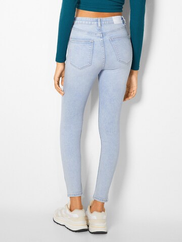 Bershka Skinny Jeans i blå