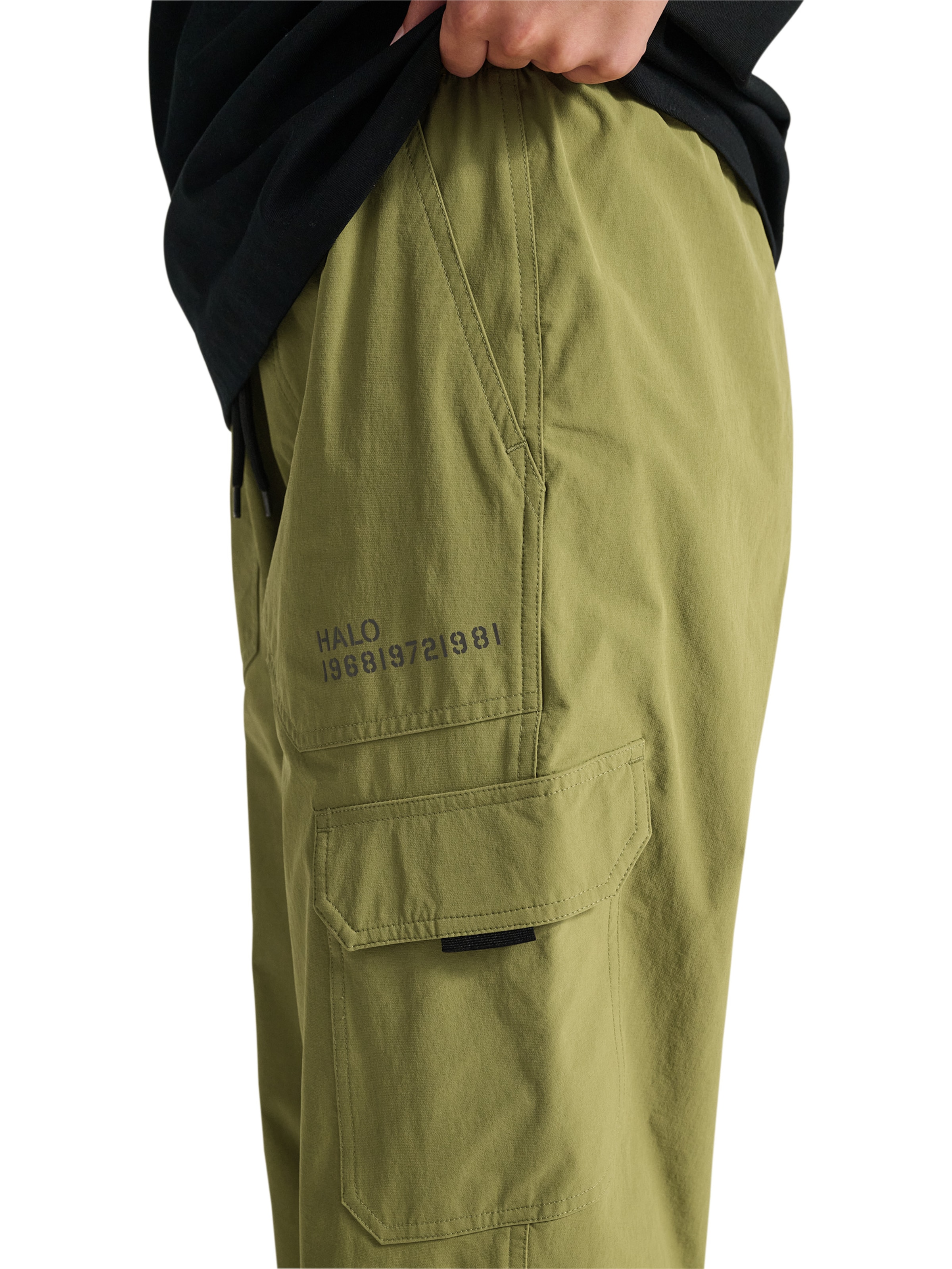 Regular Pantalon cargo 'Halo Trail' HALO en vert