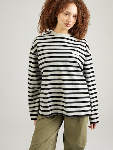 Karo Kauer Shirt in Grey: front