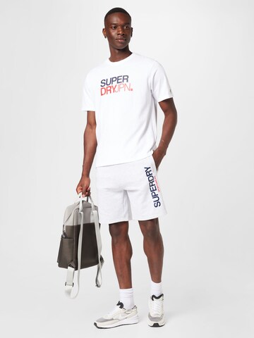 T-Shirt Superdry en blanc