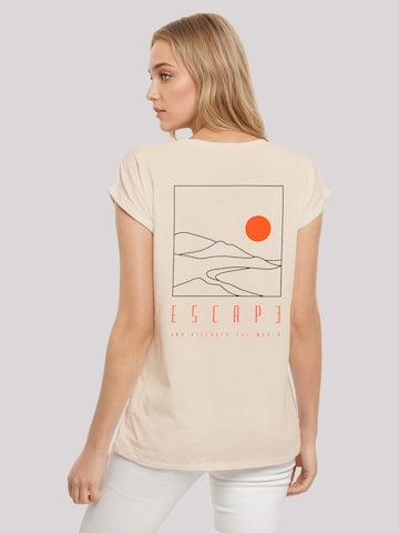 T-shirt 'Escape Discover the World Landscape' F4NT4STIC en beige