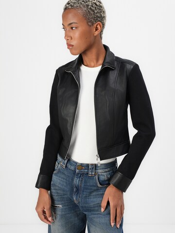 PINKO Демисезонная куртка в Черный