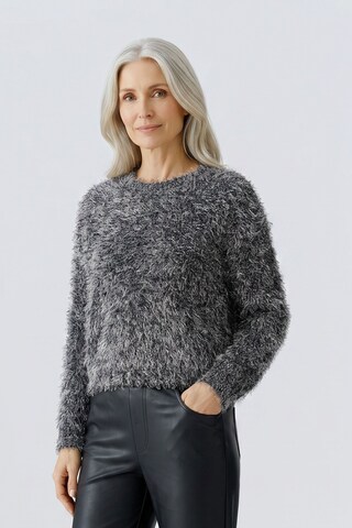 Pullover di OUI in nero: frontale