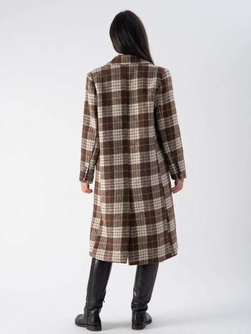 Manteau d’hiver MND en marron