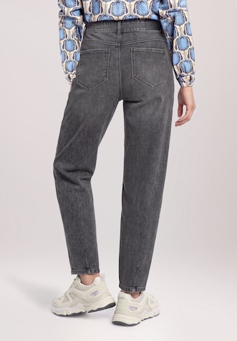 Cartoon Barrel Jeans in Grau