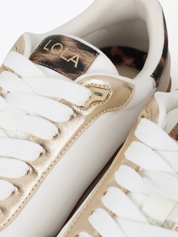 Lola Casademunt Sneaker low i hvid