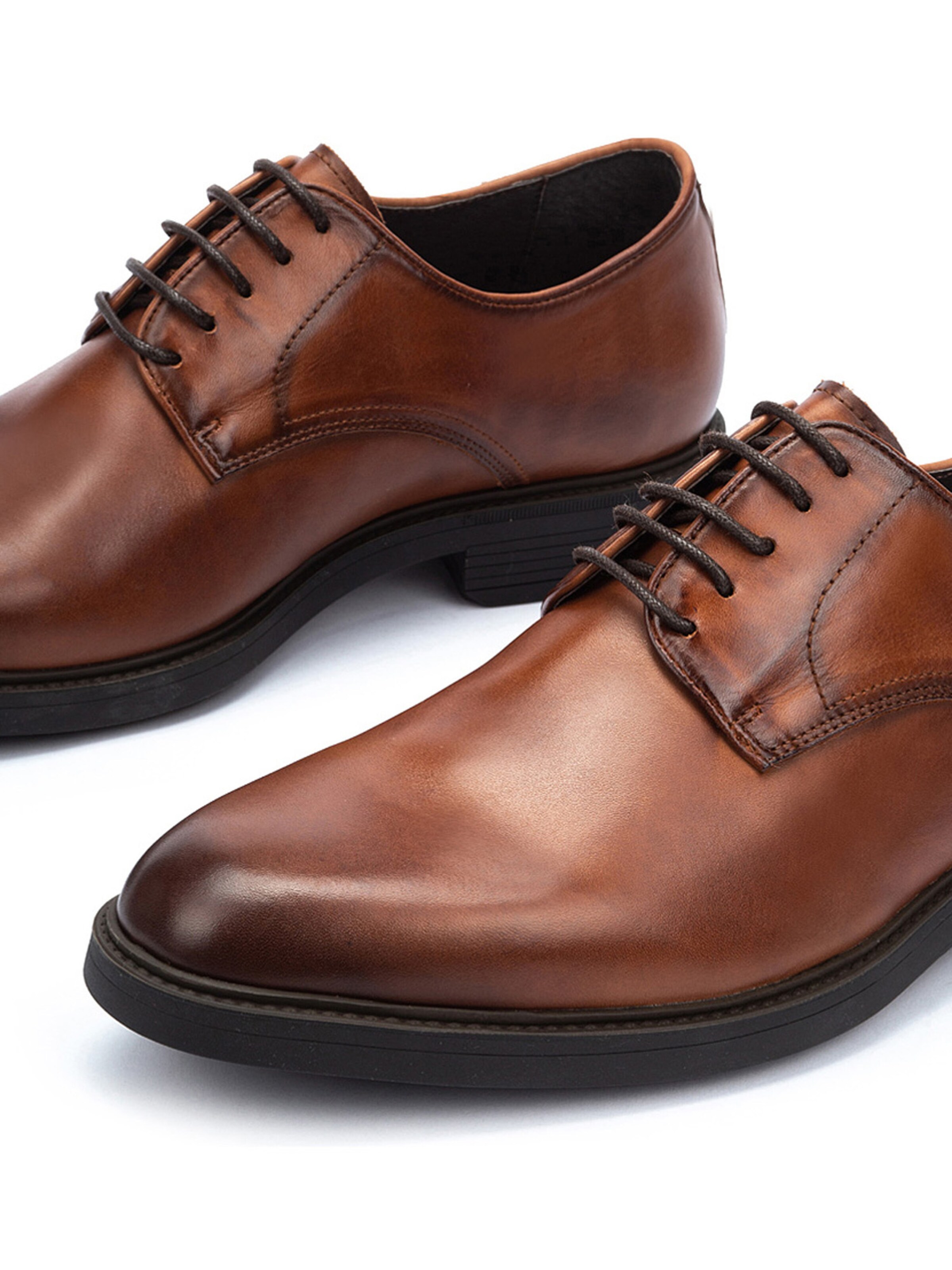 PIKOLINOS Nauhakengät 'Lorca' värissä ruskea