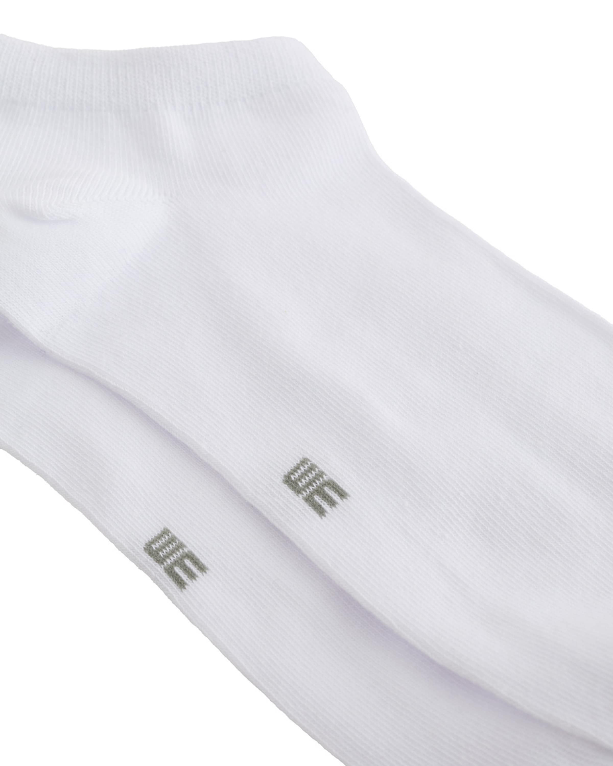 WE Fashion Κάλτσες σε λευκό