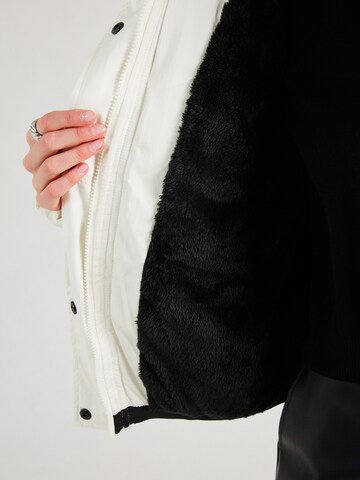 Cars Jeans - Chaqueta de entretiempo 'ALENA' en blanco