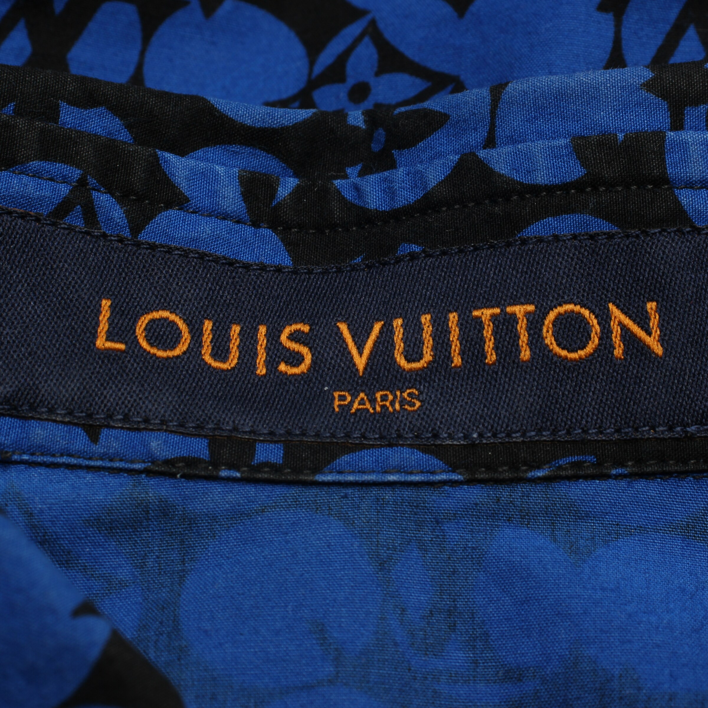 Louis Vuitton Button Up Shirt in S in Blue