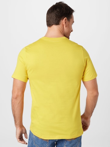 Nike Sportswear Regular fit Shirt 'Club' in Yellow