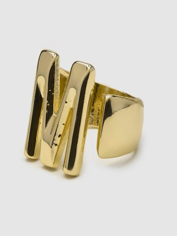 Luxenter Ring 'Alphabet M' in Goud