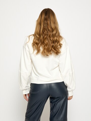 DESIRES - Sudadera 'Ember' en blanco