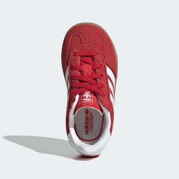 Baskets 'Gazelle' ADIDAS ORIGINALS en rouge