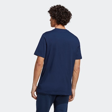 ADIDAS ORIGINALS - Camiseta 'Trefoil Essentials' en azul