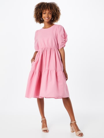 Robe 'Nyka' Gestuz en rose : devant