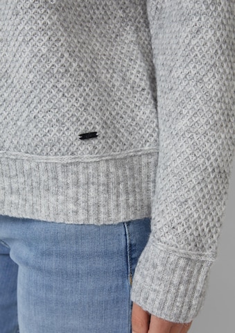 s.Oliver Svetr – šedá