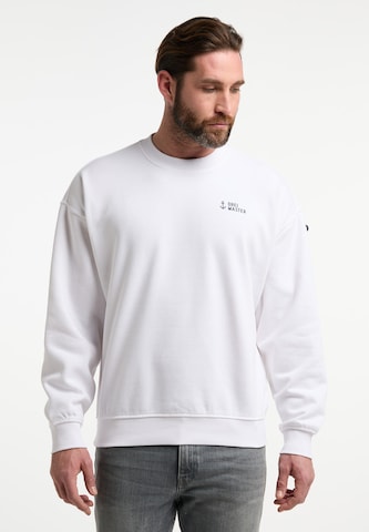 DreiMaster Maritim Sweatshirt in White: front