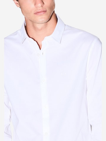 ARMANI EXCHANGE - Ajuste regular Camisa '8NZC31 ZN28Z' en blanco