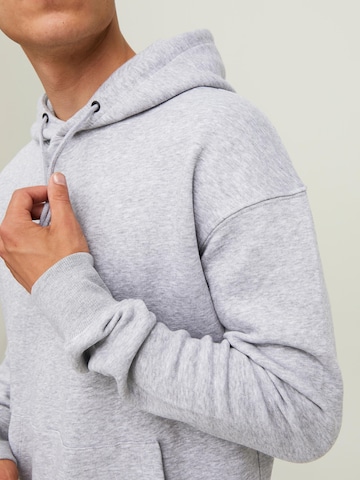 Sweat-shirt 'Star' JACK & JONES en gris