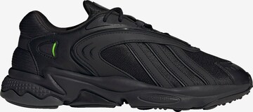 ADIDAS ORIGINALS Sneaker 'Oztral' in Schwarz