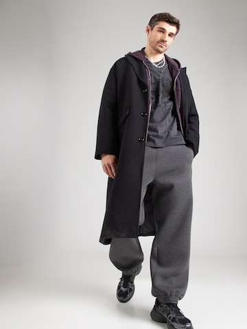 WEEKDAY Tapered Broek 'Simon' in Grijs