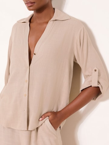 Chemisier Lipsy en beige