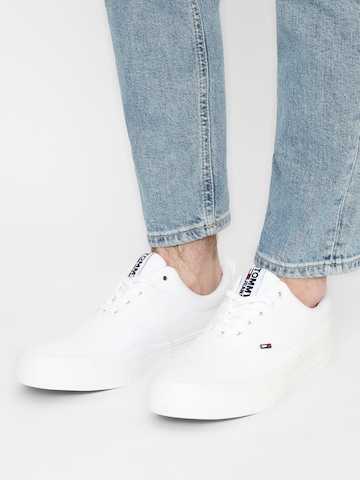 Tommy Jeans - Zapatillas deportivas bajas en blanco: frente