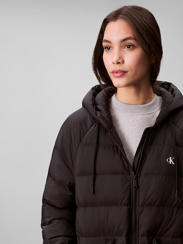 Calvin Klein Jeans Демисезонное пальто в Черный
