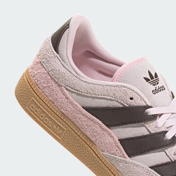 Baskets basses 'Handball Spezial' ADIDAS ORIGINALS en rose