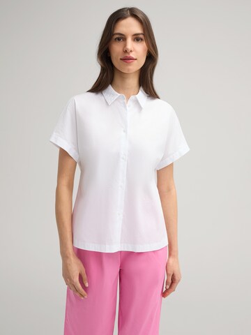 JOOP! Blouse in Wit: voorkant