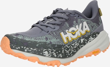 Scarpa da corsa 'SPEEDGOAT 6' di HOKA in grigio: frontale