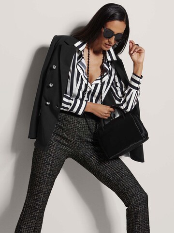 MADELEINE Blazer in Schwarz