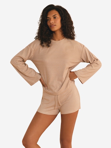 Shorty 'Beno' di ETAM in beige: frontale