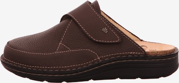 Finn Comfort Pantolette in Braun